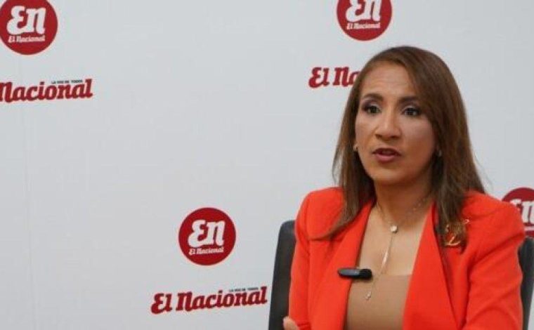 Zoraima Cuello llama a regular la IA y fortalecer el pensamiento crítico