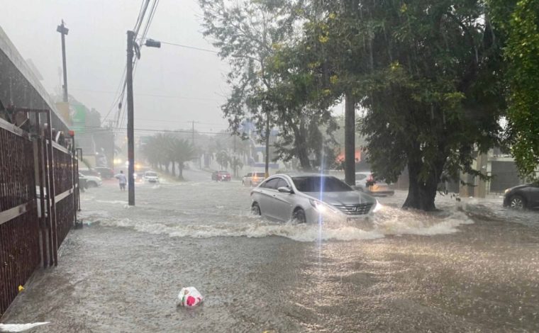 ¡Atención! COE aumenta a cinco las provincias y el Distrito Nacional en alerta verde por aguaceros